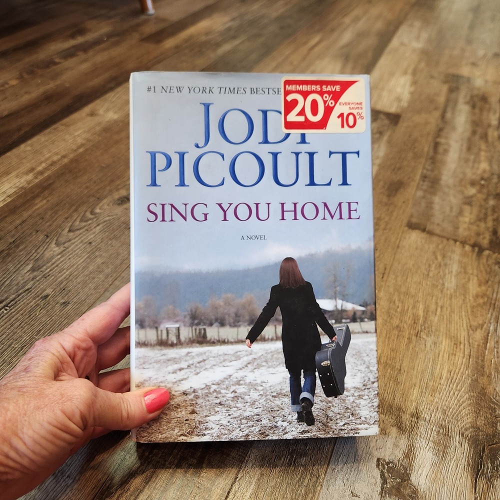 Jodi Picoult Sing You Home Hardcover Novel 2011 Parenthood Identity Family Drama
